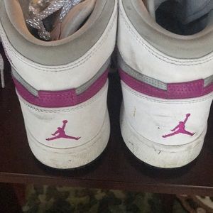 Jordan’s comfy worn a couple times